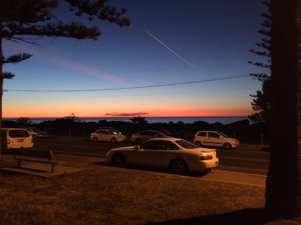 Adelaide - Semaphore Beach Front ภายนอก รูปภาพ