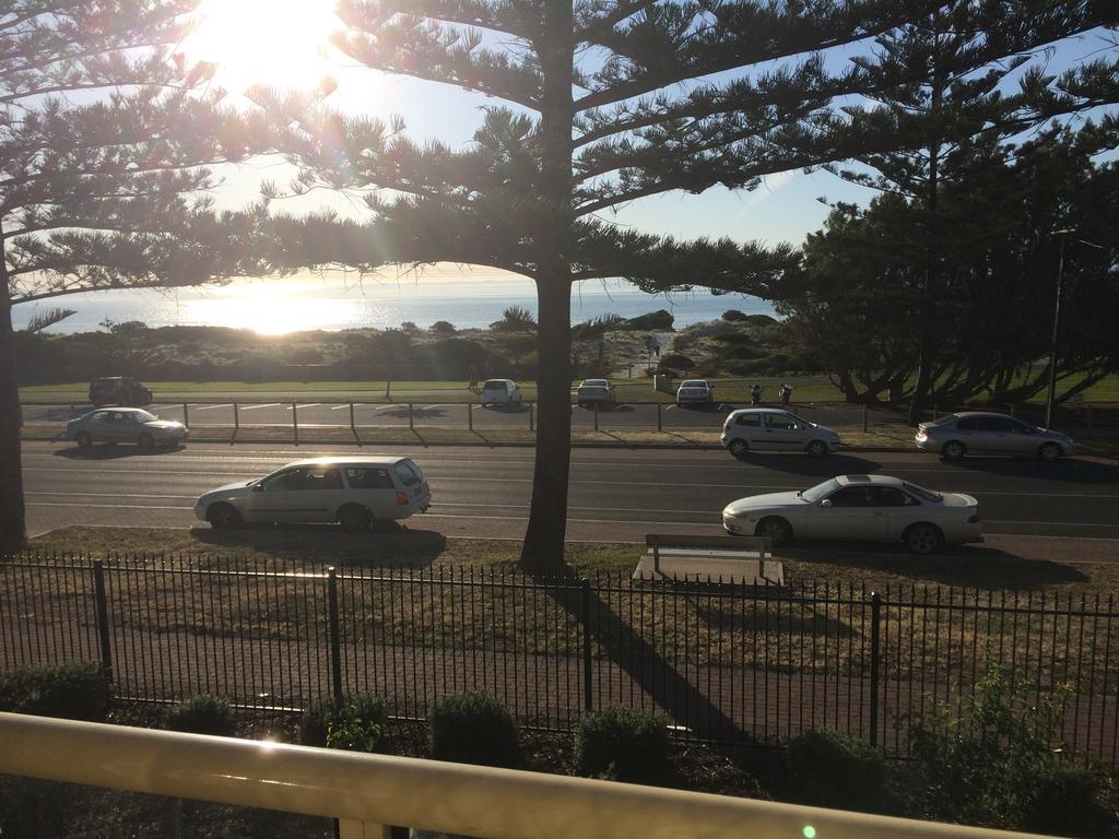 Adelaide - Semaphore Beach Front ภายนอก รูปภาพ