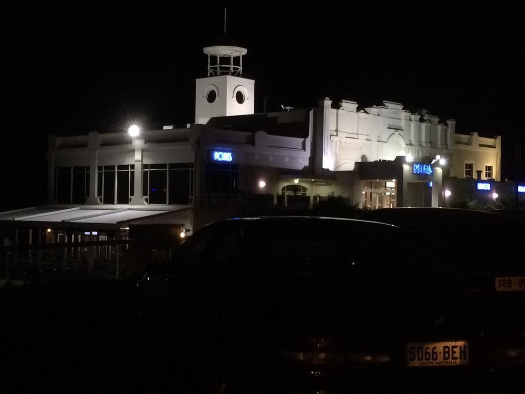 Adelaide - Semaphore Beach Front ภายนอก รูปภาพ