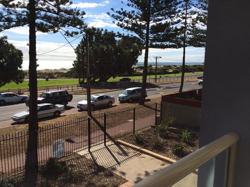 Adelaide - Semaphore Beach Front ภายนอก รูปภาพ